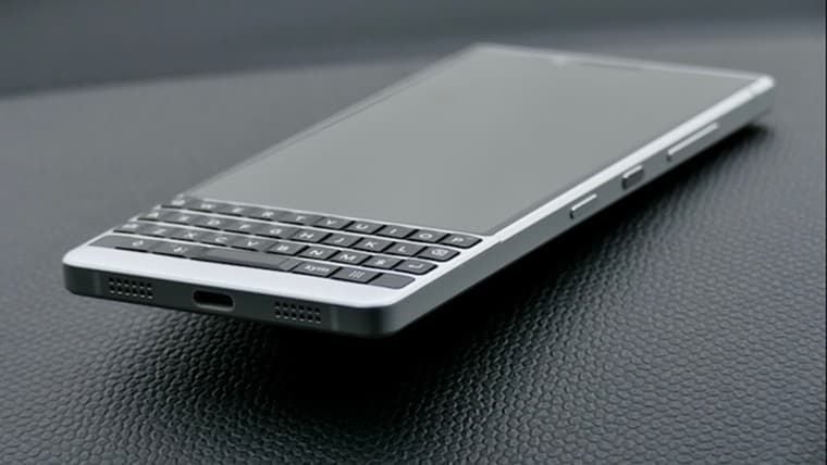 BlackBerry KEY2 Review