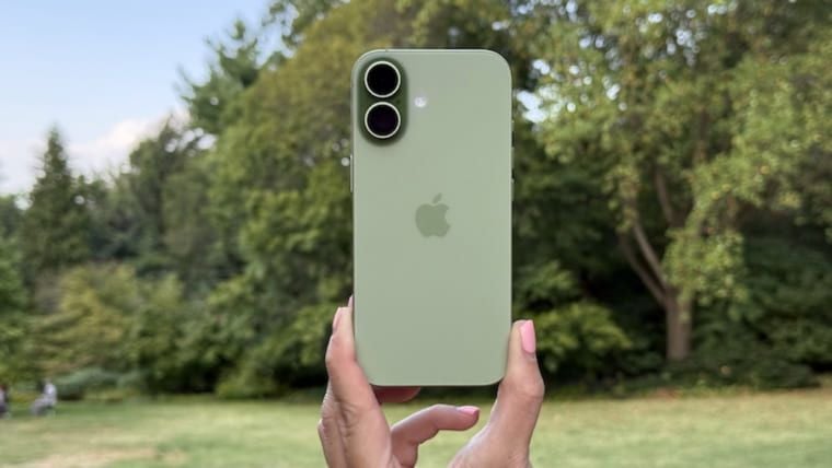 Apple iPhone 17e Review